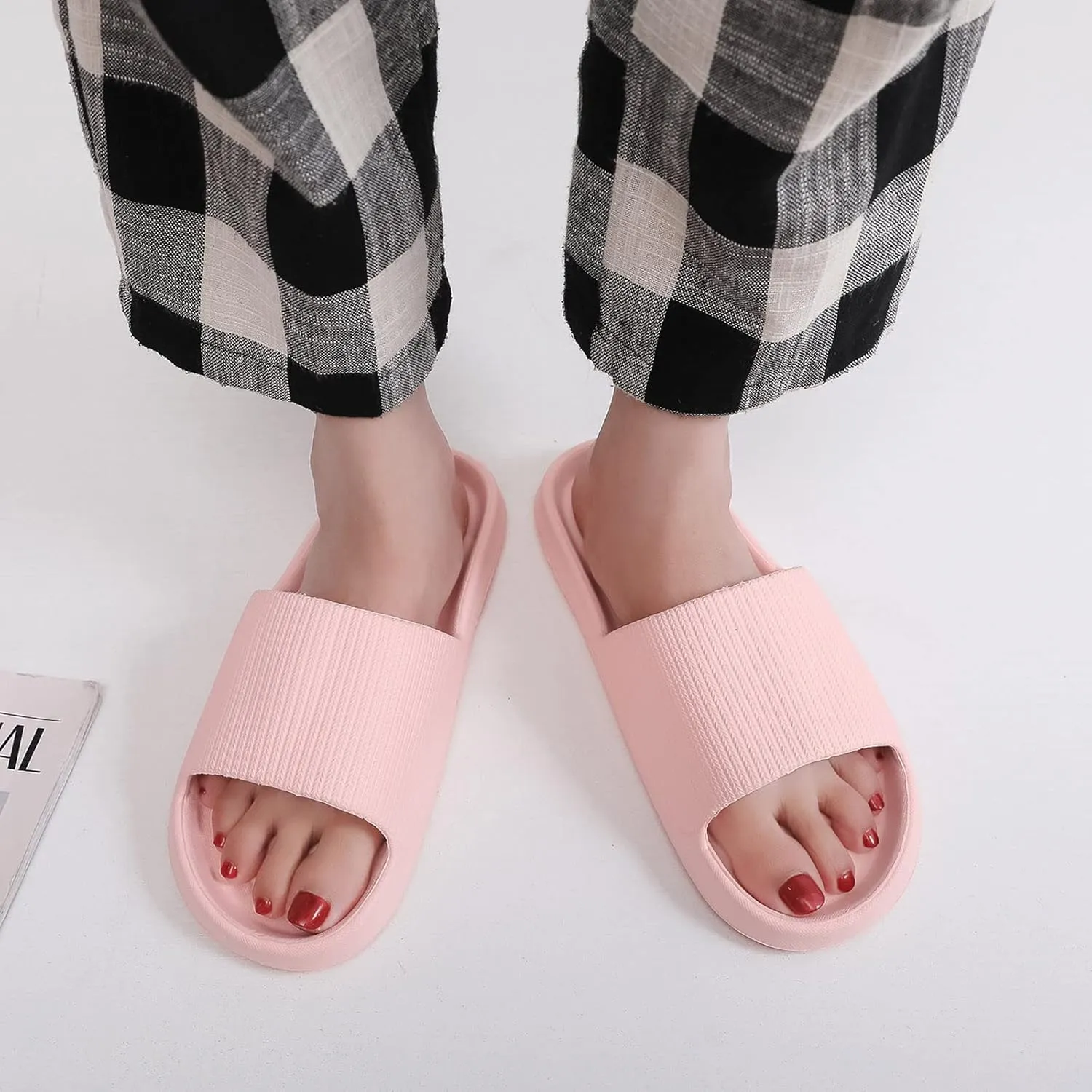 Cloud Slippers for Men Slides for Women Bathroom Slippers Men Womens Slides Indoor Beach Spa