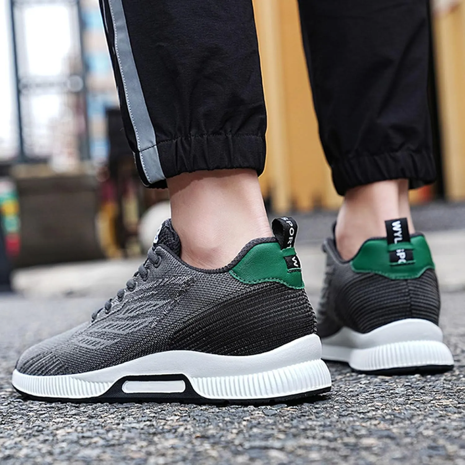 Couple Men's Elevator Shoes Men's Casual Mesh Trainers Lightweight Breathable Lace Up Sneaker Rack for Men on Door