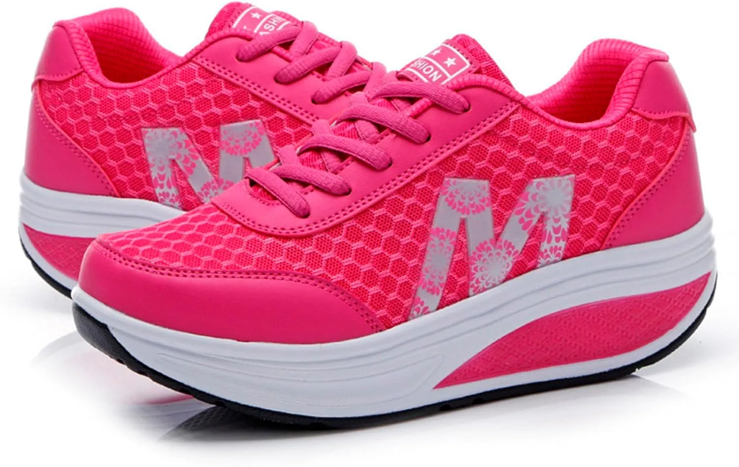 Flying Weaving Sneakers Women 2023 Fall and Winter New Korean Fashion Round Head Lace Up Casual Shoes Thick Bottom Running Shoes Women Walking