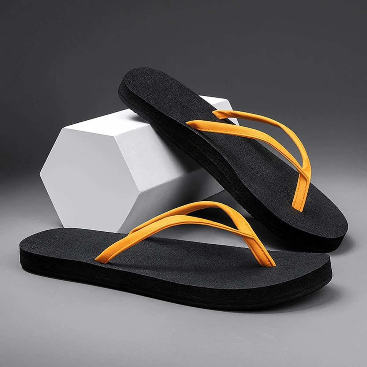 HYDLONGR Men's Women's Lightweight Summer Rubber Flip-Flops Beach Toe-Post Thong Sandals
