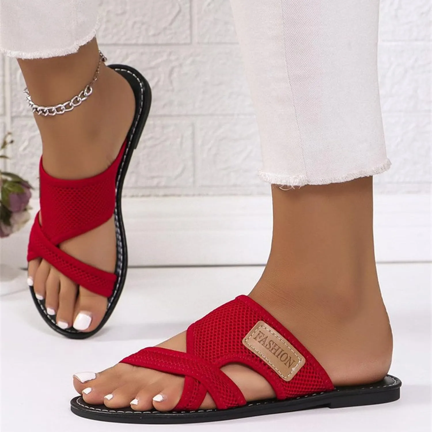 Ladies Summer Casual Beach Flat Bottom Set Foot Large Size Sandals Summer Flat Sandals for Women