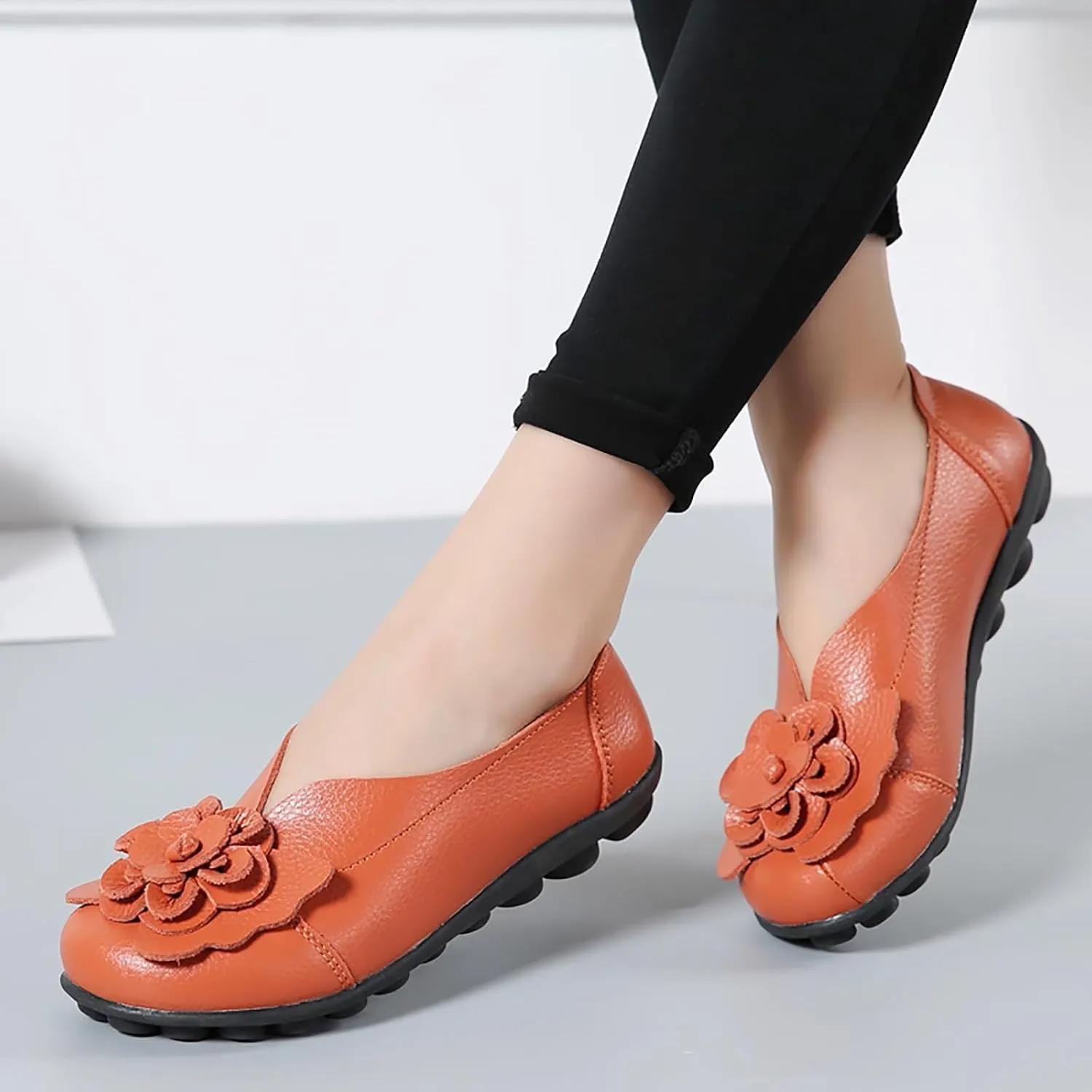 Loafers for Women Comfort Flowers Slip on Soft Sole Flat Lightweight Closed Toe Moccasins Driving Flats Casual Work Office Shoes