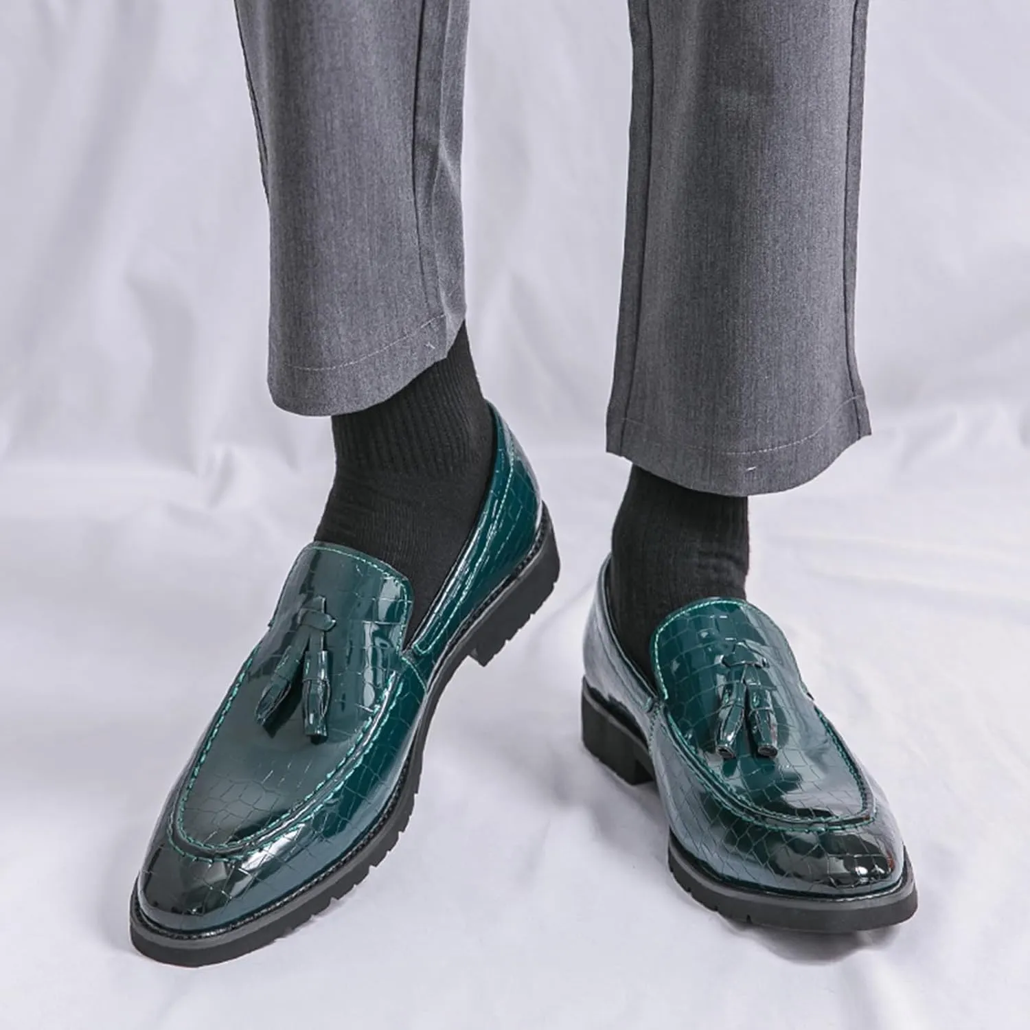 Men's Fashion Alligator Printed Tassel Loafers Pointed Toe Slip-On Low Top Leather Penny Loafers Business Wedding Dress Oxford Shoes