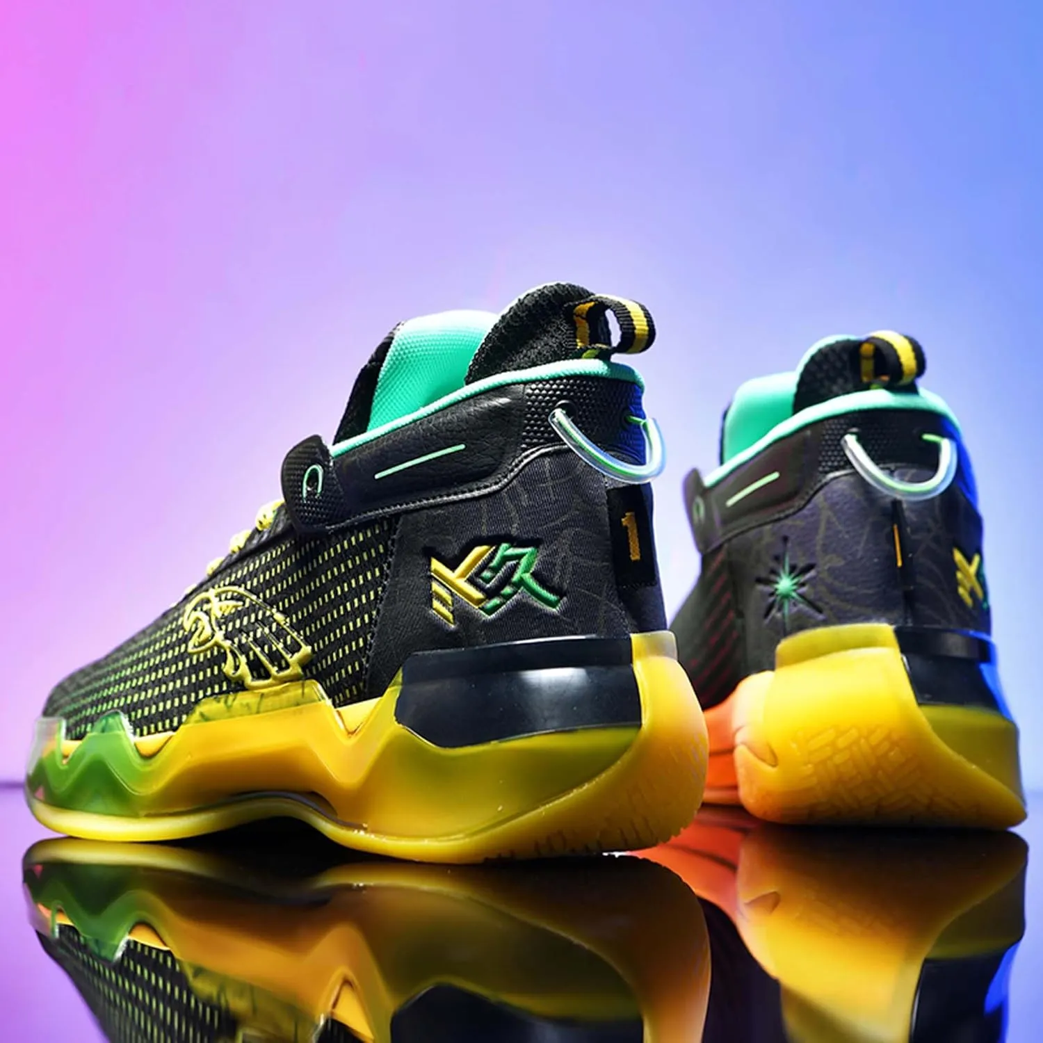 Men's Fluorescent Basketball Shoes Fashion Sneakers Indoor and Outdoor Basketball Game Training Shoes Women's Outdoor Fitness Running Shoes Men's High Top Basketball Shoes