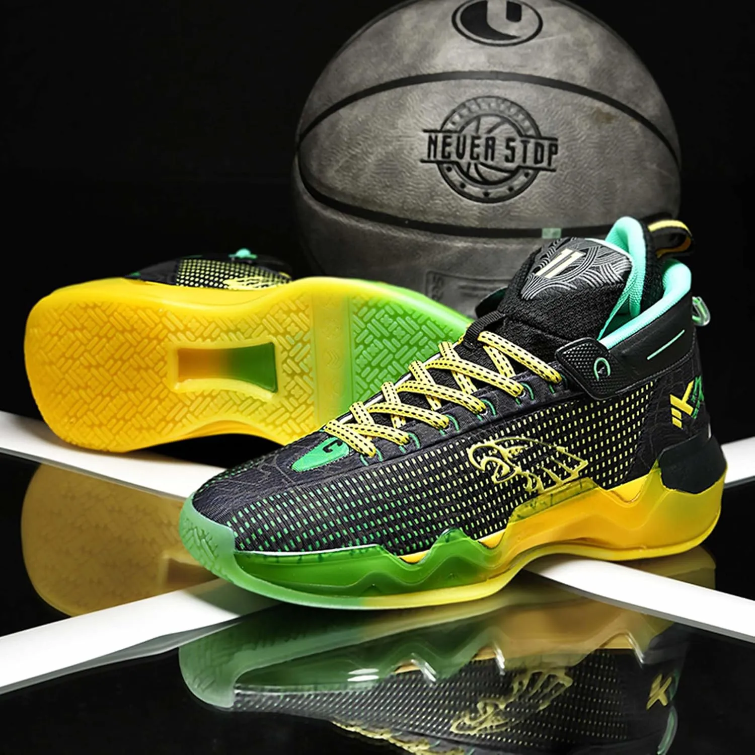 Men's Fluorescent Basketball Shoes Fashion Sneakers Indoor and Outdoor Basketball Game Training Shoes Women's Outdoor Fitness Running Shoes Men's High Top Basketball Shoes