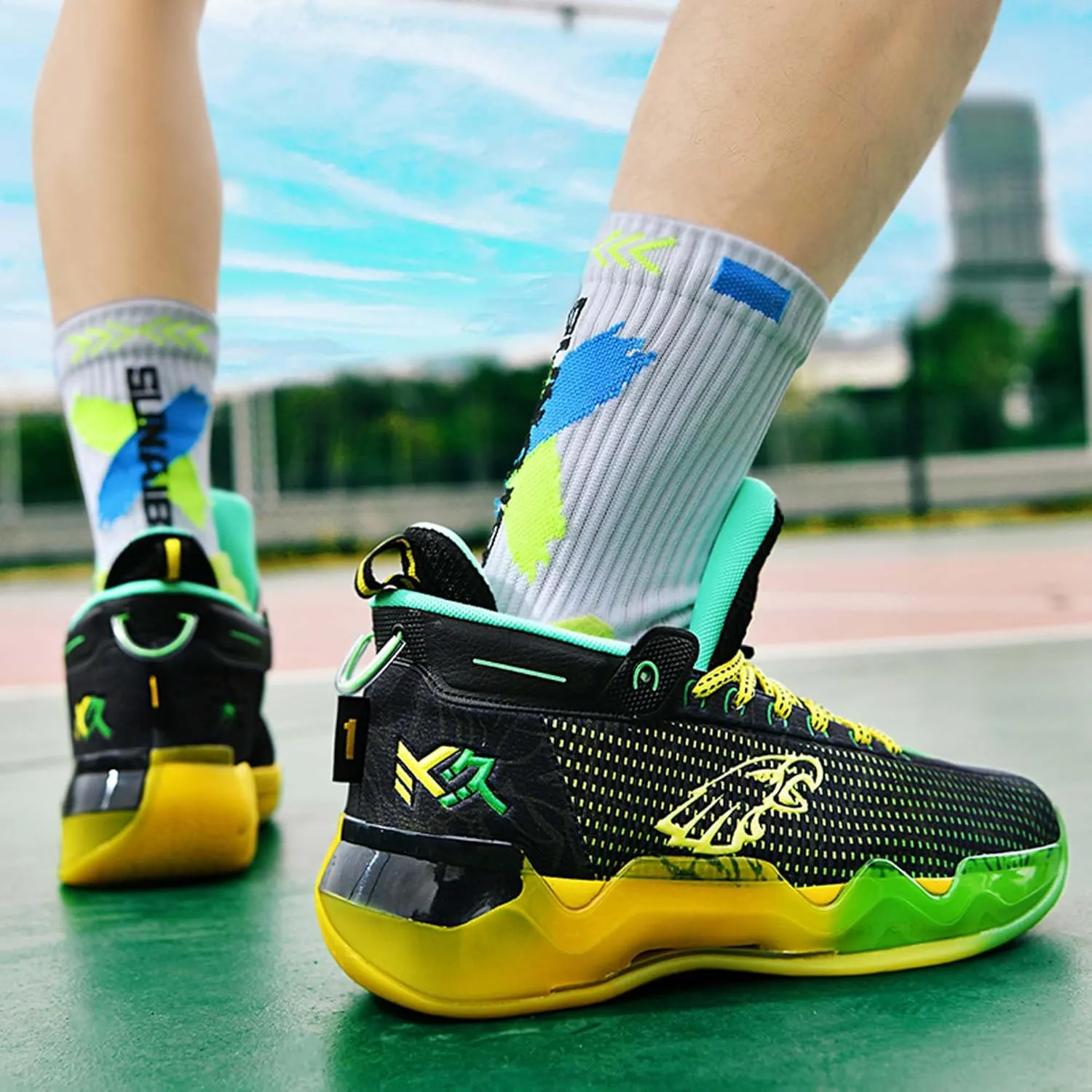Men's Fluorescent Basketball Shoes Fashion Sneakers Indoor and Outdoor Basketball Game Training Shoes Women's Outdoor Fitness Running Shoes Men's High Top Basketball Shoes