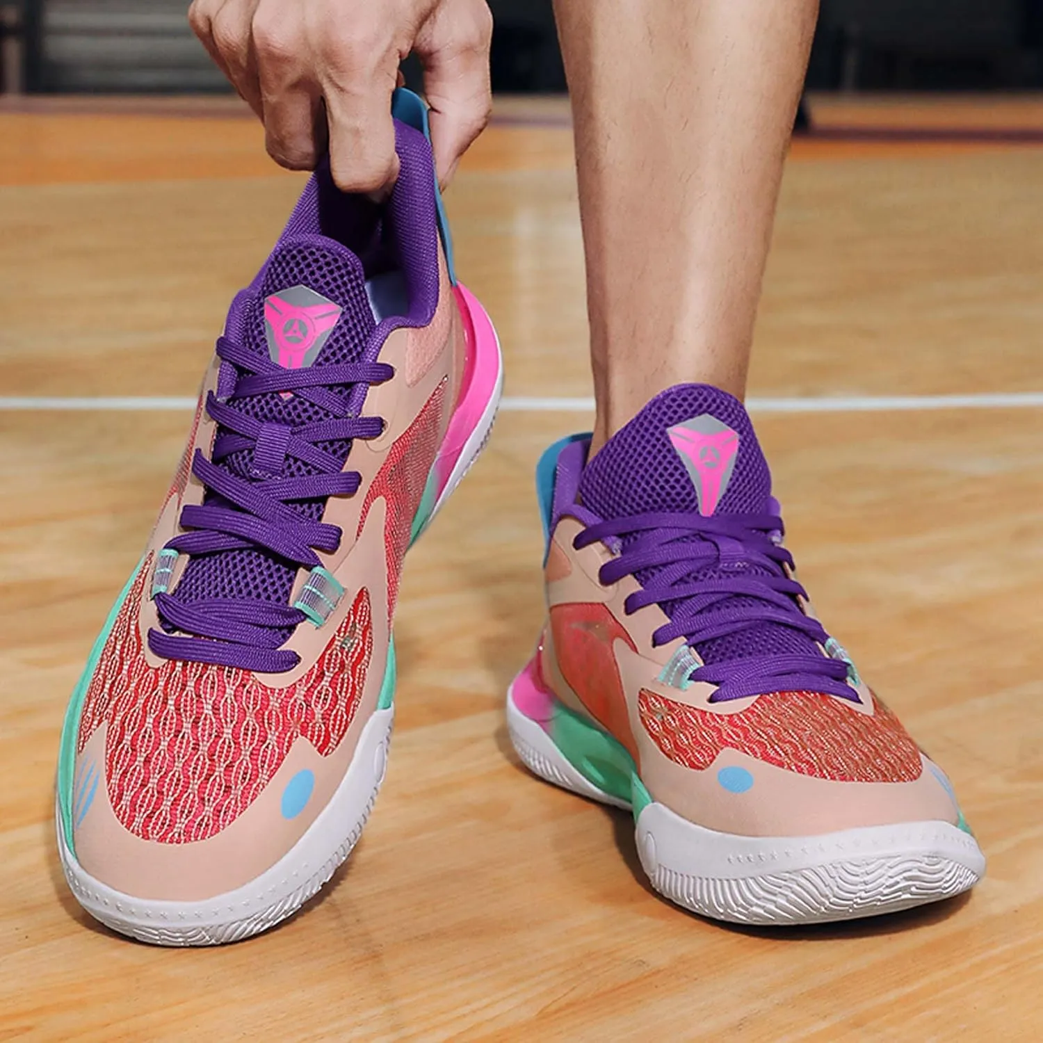 Men's High-Top Basketball Shoes Fashion Sneakers Lace-Up Trainers for Stylish Basketball Style and Comfortable Lightweight Breathable Non-Slip Tennis Sneakers