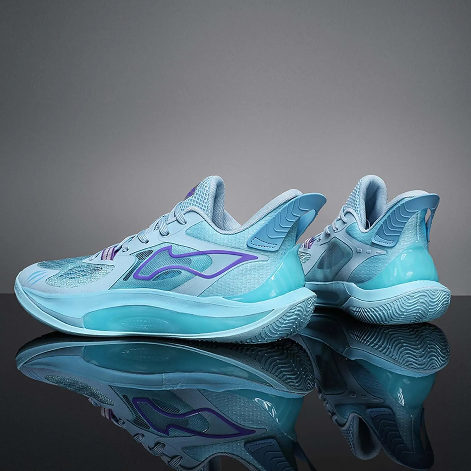 Men's High-Top Basketball Shoes Fashion Sneakers Lace-Up Trainers for Stylish Basketball Style and Comfortable Lightweight Breathable Non-Slip Tennis Sneakers