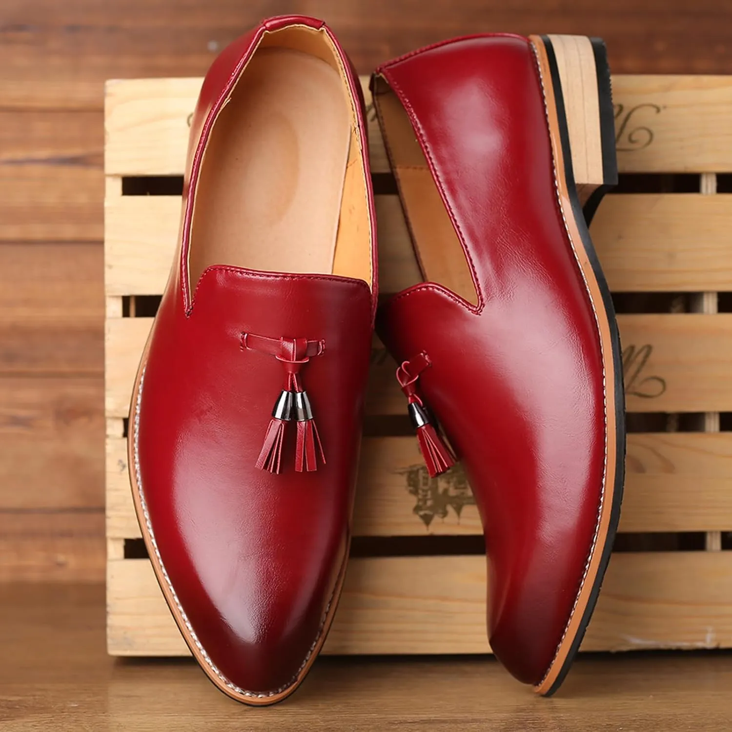 Men's Leather Slip On Tassel Loafers Classic Casual Non-Slip Low Heel Dress Shoes Formal Business Work Wedding Penny Loafers