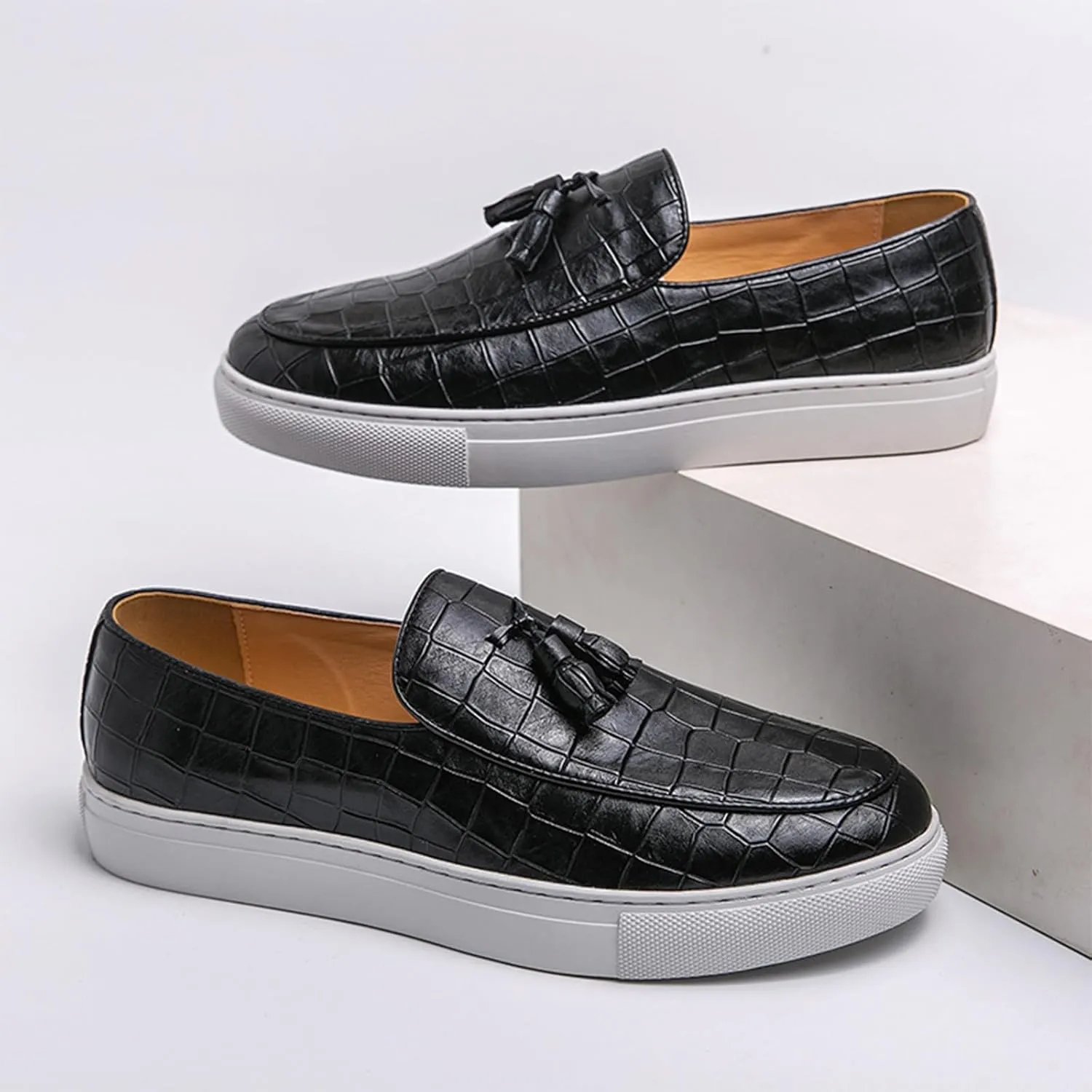 Men's Printed Leather Flat Tassel Loafers Fashion Round Toe Non-Slip Slip-On Penny Loafers Luxury Business Casual Shoes