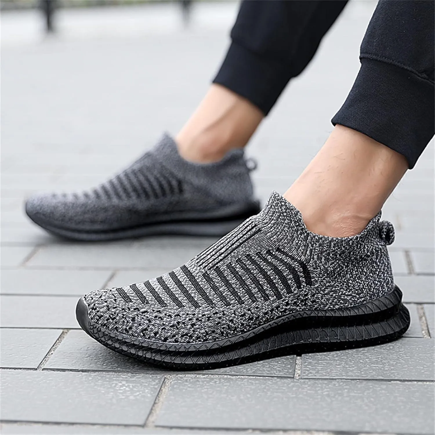 Mens Running Shoes Outdoor Slip On Walking Tennis Sneakers Non Slip Lightweight Casual Breathable Sports Shoes