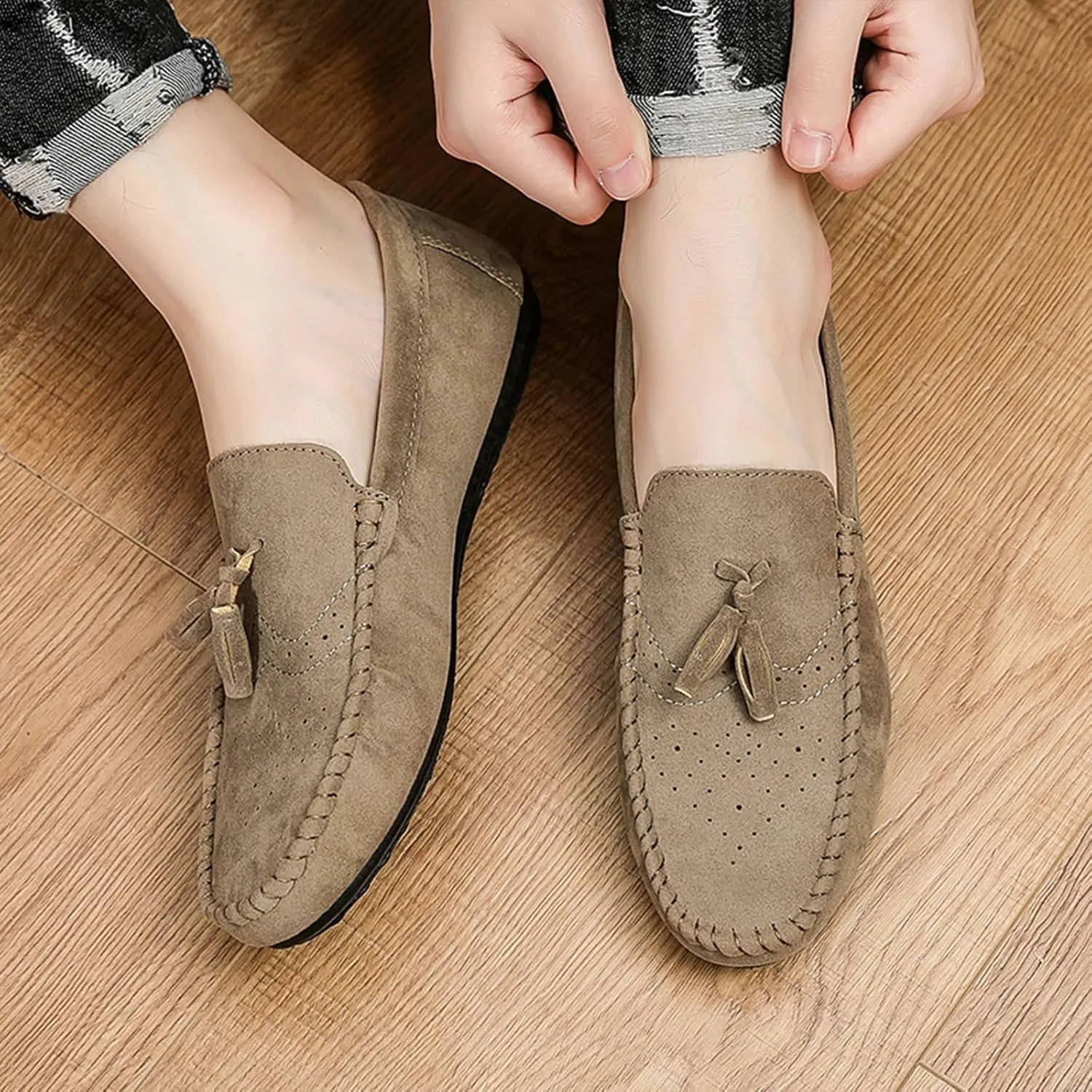 Men's Suede Flat Tassel Loafers Breathable Comfortable Slip On Business Dress Moccasins Casual Driving Walking Penny Loafers
