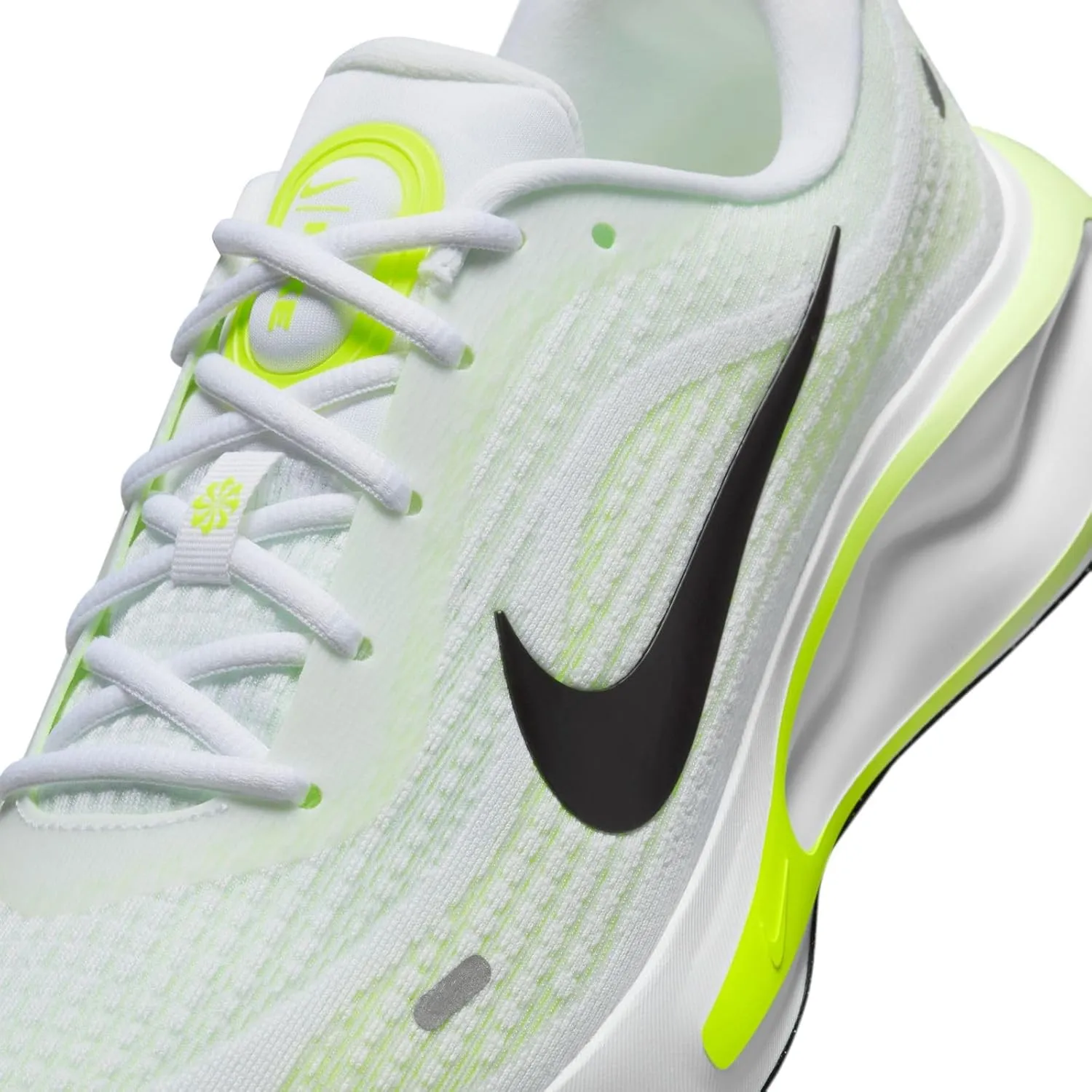 Nike Journey Run Men's Road Running Shoes