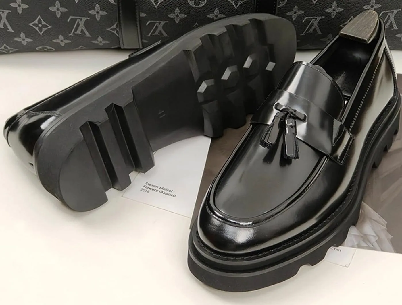 Santimon Men's Slip-On Tassel Loafers - Patent Leather Dress Shoes for Casual, Business, Wedding & Prom - Modern Penny Loafers for Suits & Tuxedos