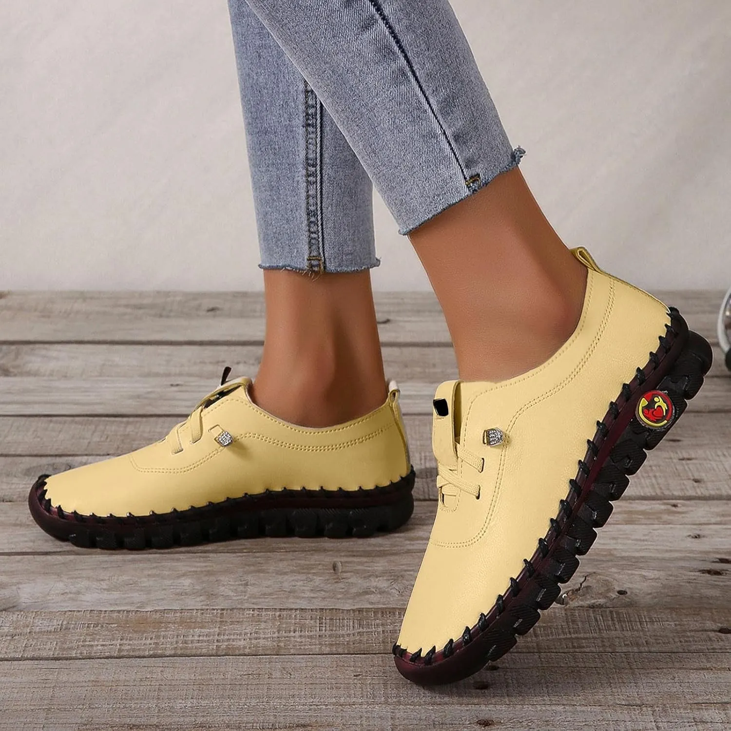 Walking Shoes Women Leather Sneakers for Women Sports Workout Gym Shoes for Running Women's Slip on Shoes