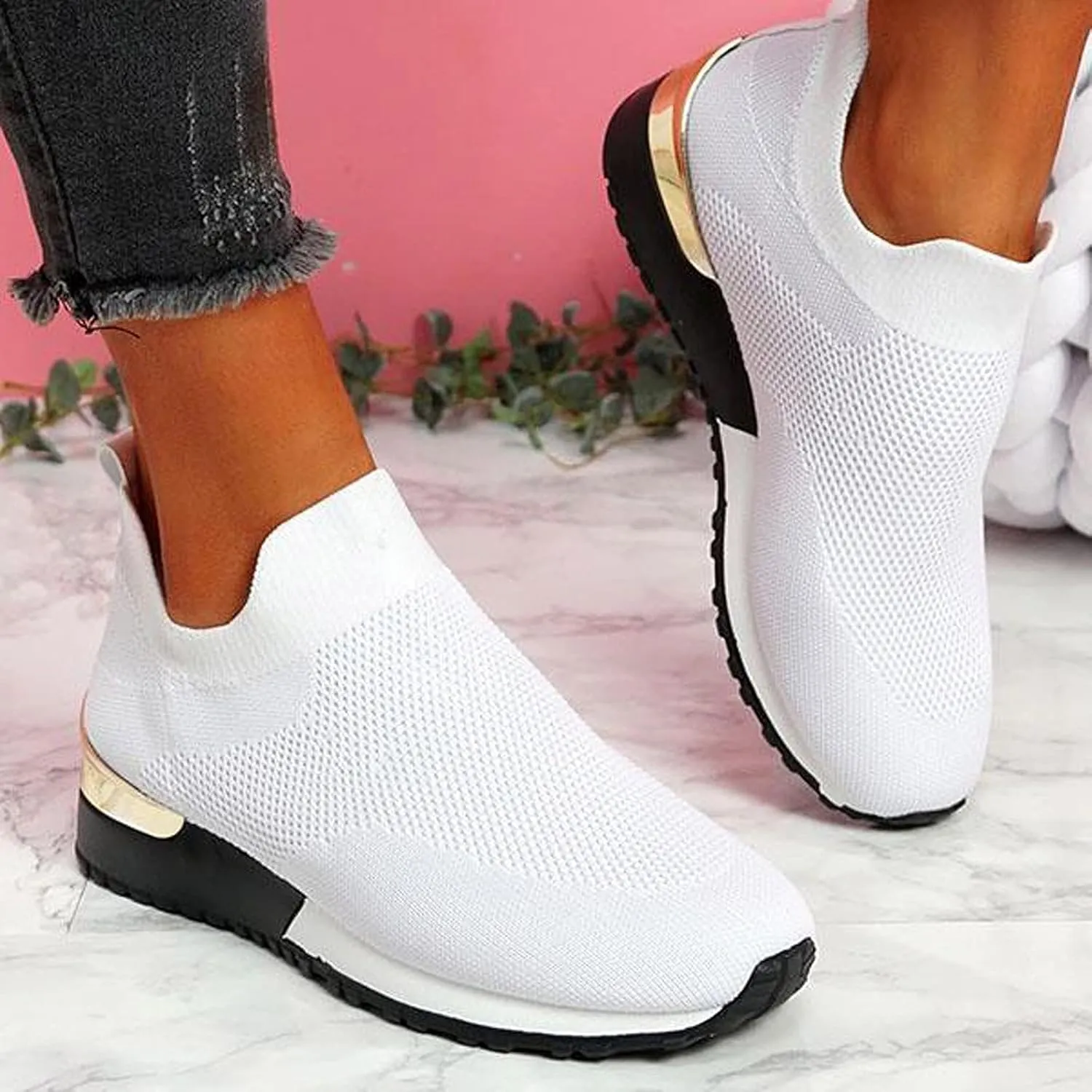 Wide Toe Box Casual Sneakers Women Walking Shoes Women Arch Support Slip On Gym Shoes for Women Wide Width Slip On Shoes Women Wide Toe Box Zapatos Negros De Tacon Bajo para Mujer