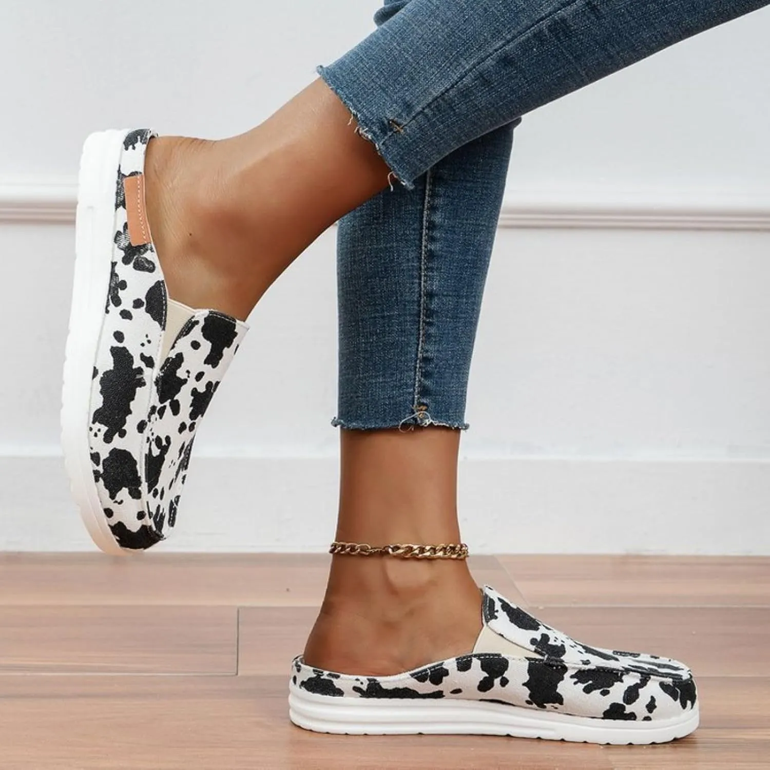 Women Canvas Slip On Lightweight Mule Sneaker Summer Fashion Open Back Flats Walking Shoes Closed Round Toe Low Top Casual Loafer Comfort Walking Sandals