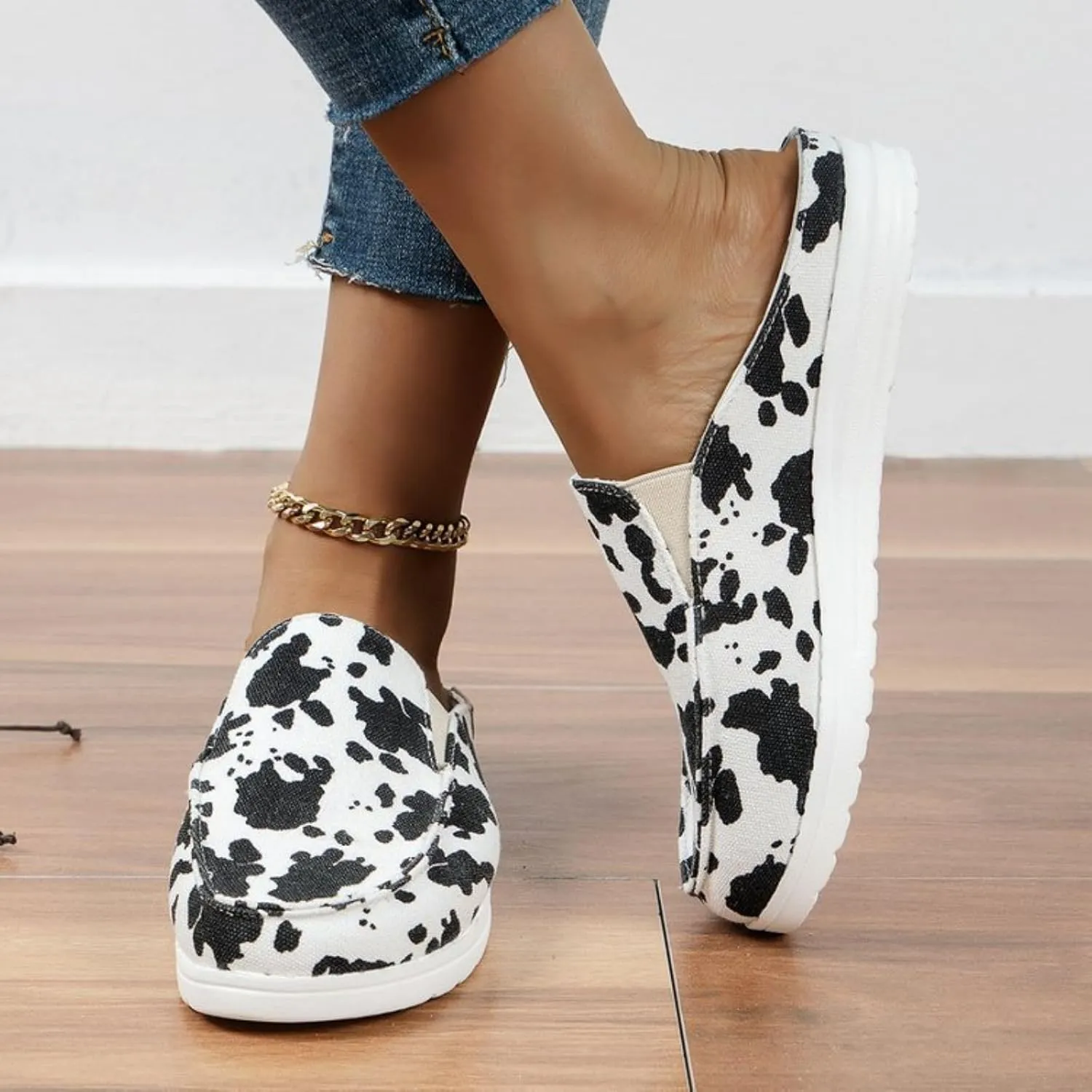 Women Canvas Slip On Lightweight Mule Sneaker Summer Fashion Open Back Flats Walking Shoes Closed Round Toe Low Top Casual Loafer Comfort Walking Sandals
