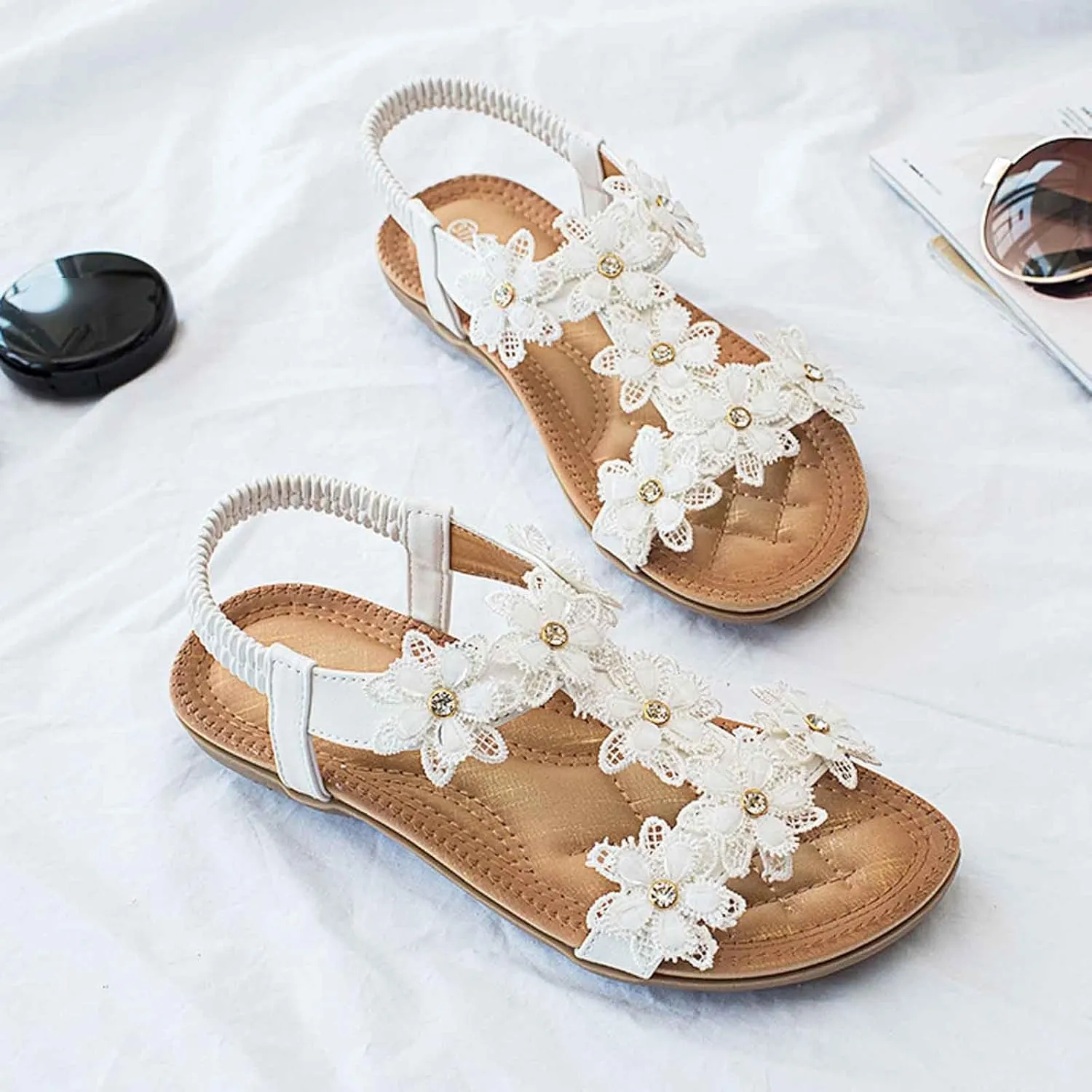Womens Sandals with Flower Grabbing t-Straps - Casuals Womens Sandals with Stretch Back Strap Heels for Women